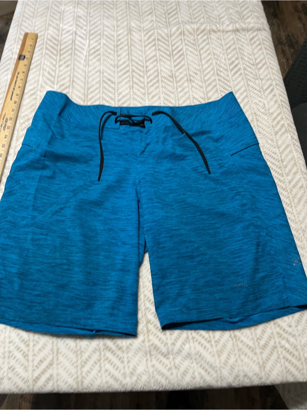 Lululemon 34 Blue Athletic Drawstring Shorts